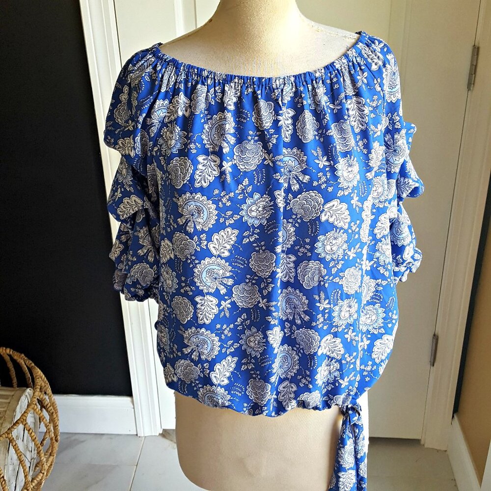 NWOT! BOHO FLORAL CeCe SIDE TIE BLOUSE SZ L